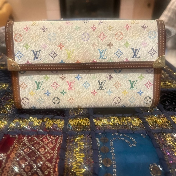 Authentic Louis Vuitton x Taskashi Murakami Y2K Paint Project finiteβ Joila! - Picture 8 of 16